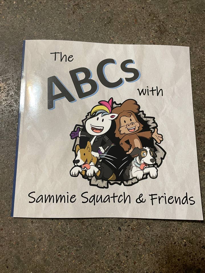 ABC con Sammie Squatch & Friends (libro per bambini) per la vendita all'ingrosso da parte di Squatchin’ Country