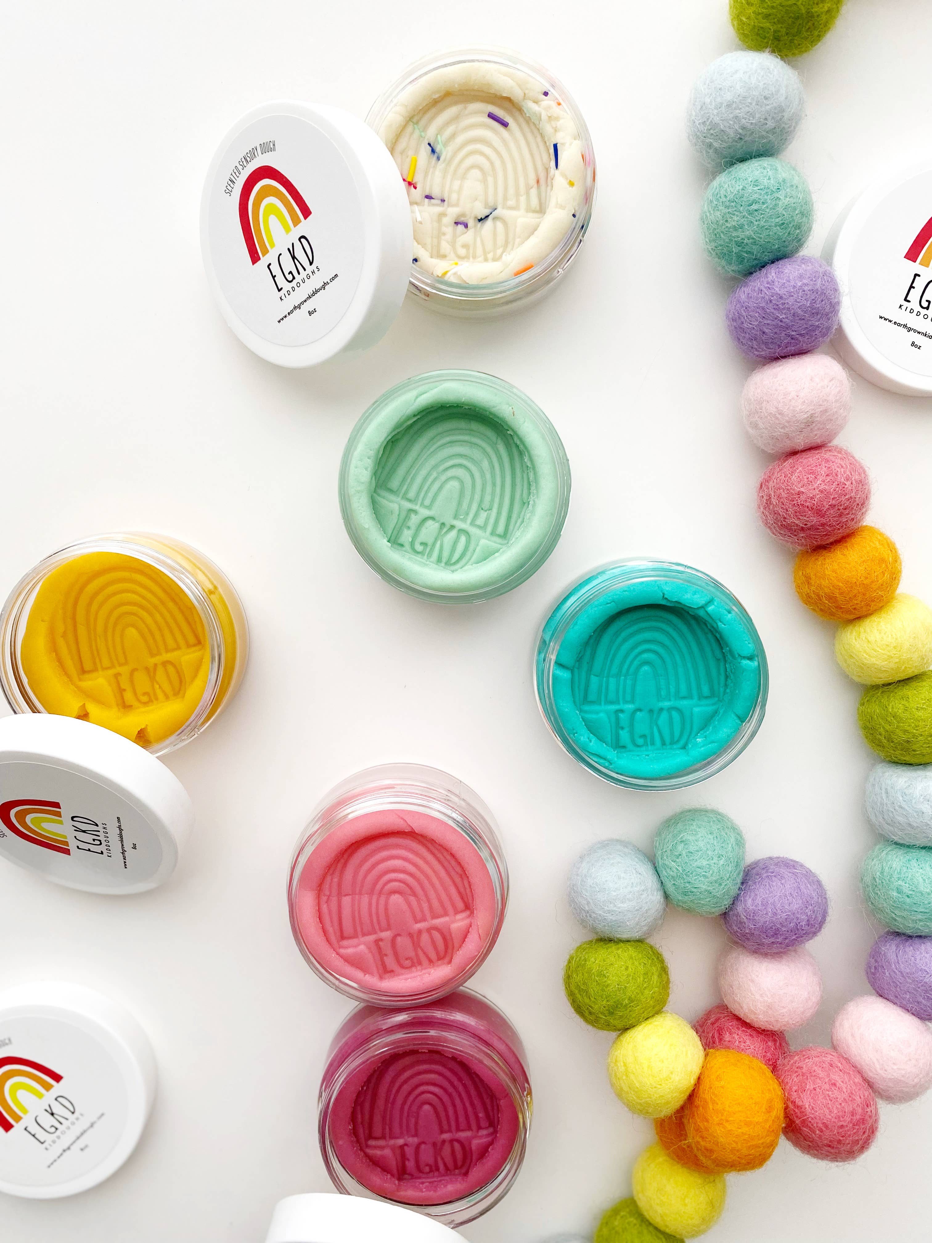 Earth Grown KidDoughs (KidDoughs by EGKD) - Wholesale Art Set - Kids & Baby - KidDough Mini Rainbow Party Favor (2 Oz) Sensory Play Dough1