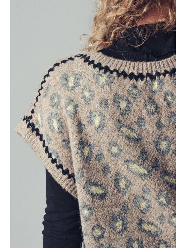 Urban Daizy - Wholesale Sweater Vest - Women's - Leopard Crochet Trim Sweater Vest10