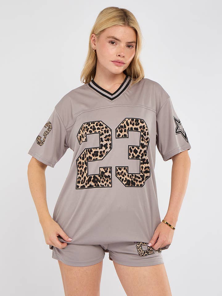 AX Labels - Wholesale Top & Short Set (NOT Loungewear) - Women's - Leopard Print 23 T-Shirt With Shorts Co-ord56