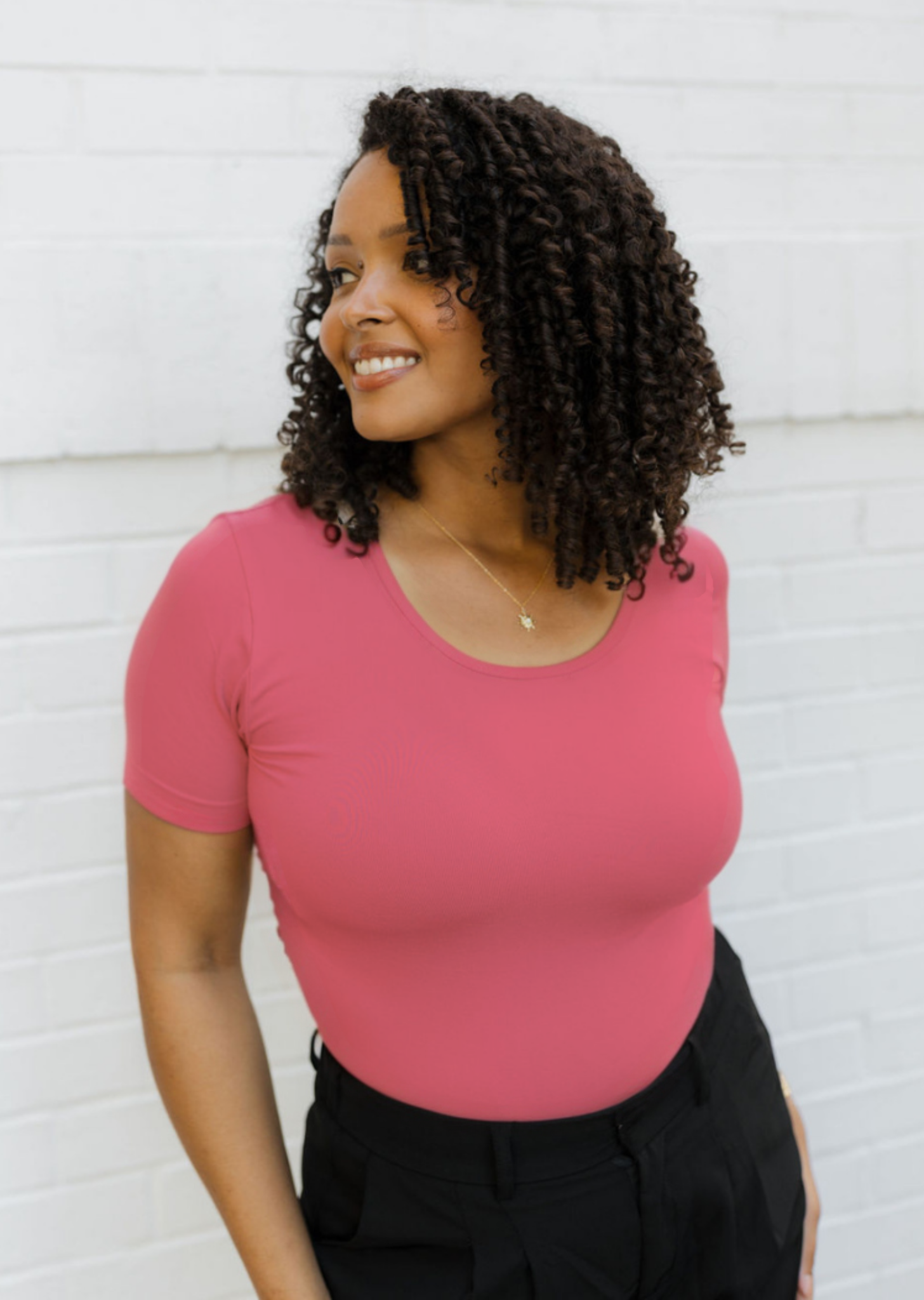 ELIETIAN - Vendita all'ingrosso Maglietta - Donna - Top a manica corta - Curvy Fit14