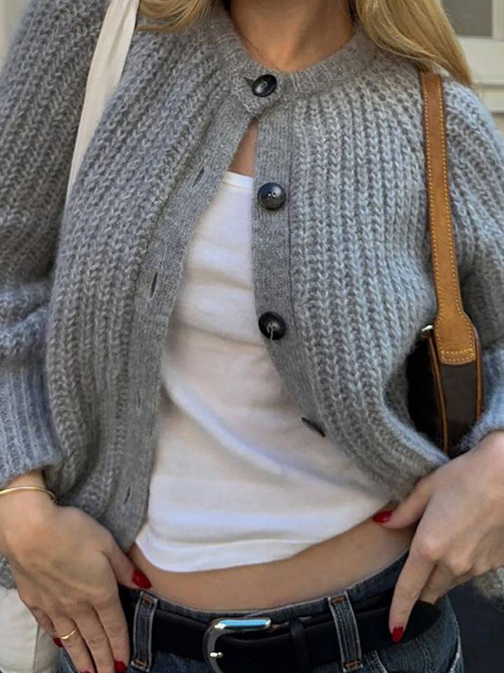 Mccolin - Wholesale Cardigan - Women's - Cozy Button-Up Knitted Cardigan1