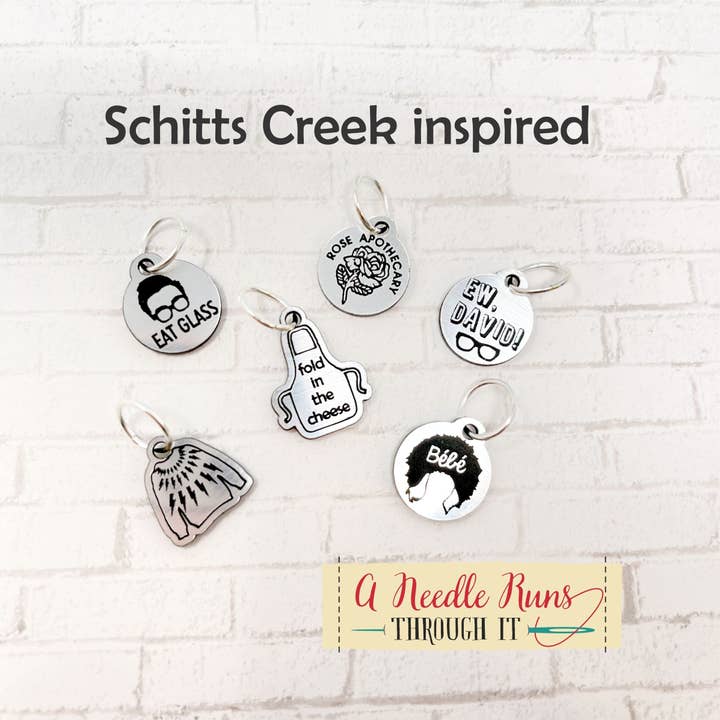 Marqueurs de mailles inspirés de Schitt's Creek (ensemble de 6) pour la vente par A Needle Runs Through It