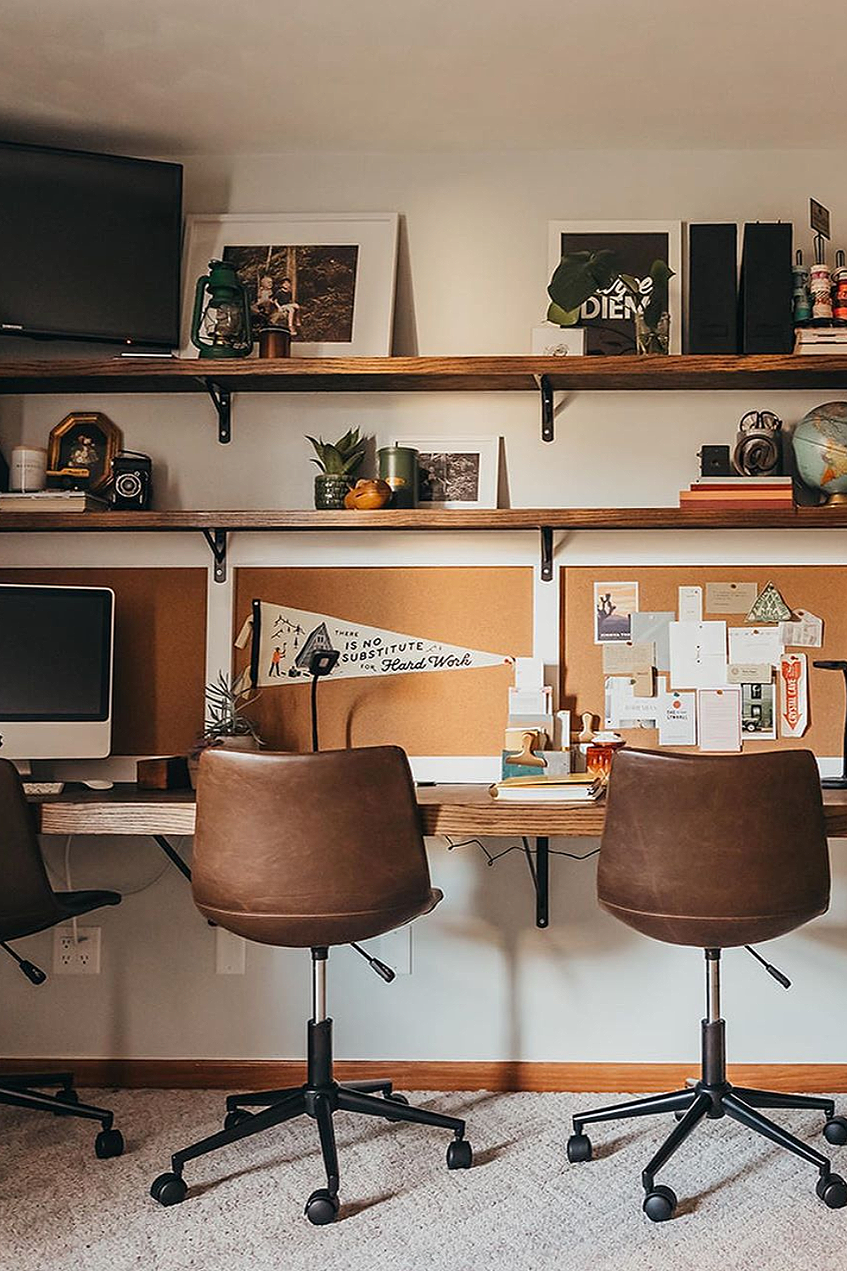 Oxford Pennant - Vendita all'ingrosso Bandiere - Non esiste alcun sostituto per Hard Work Pennant3