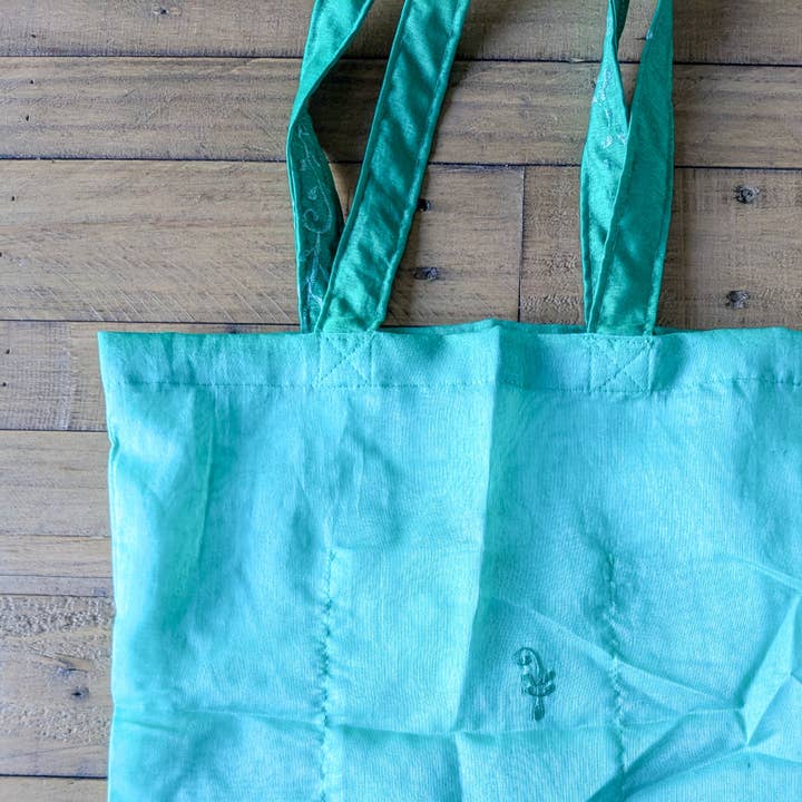 Shakti.ism - Wholesale Tote Bag - Women's - Slim Sari Tote Bag with Pocket: Ethically Handmade in India8