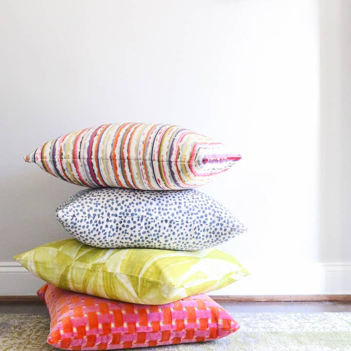 Gwen Candy - Bubblegum Pink & Orange Cut Velvet Throw Pillow for wholesale on Faire8