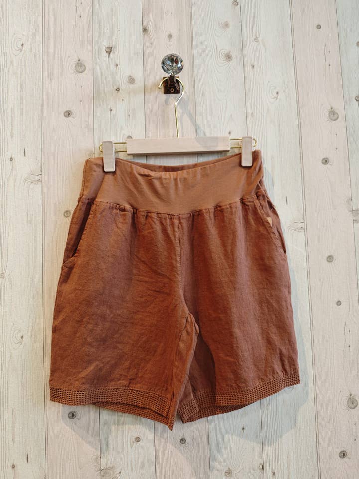 Linen & More - Wholesale Shorts - Women's - REF 64042 WOMEN'S BERMUDA 100% LINEN