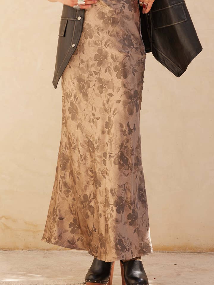 Falda maxi de satén con corte al bies y estampado floral para venta al por mayor de Promesa USA
