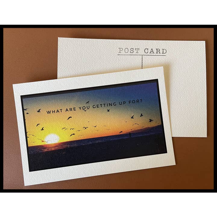 Pour quoi te lèves-tu ? pour la vente par Singular Sensational Postcards