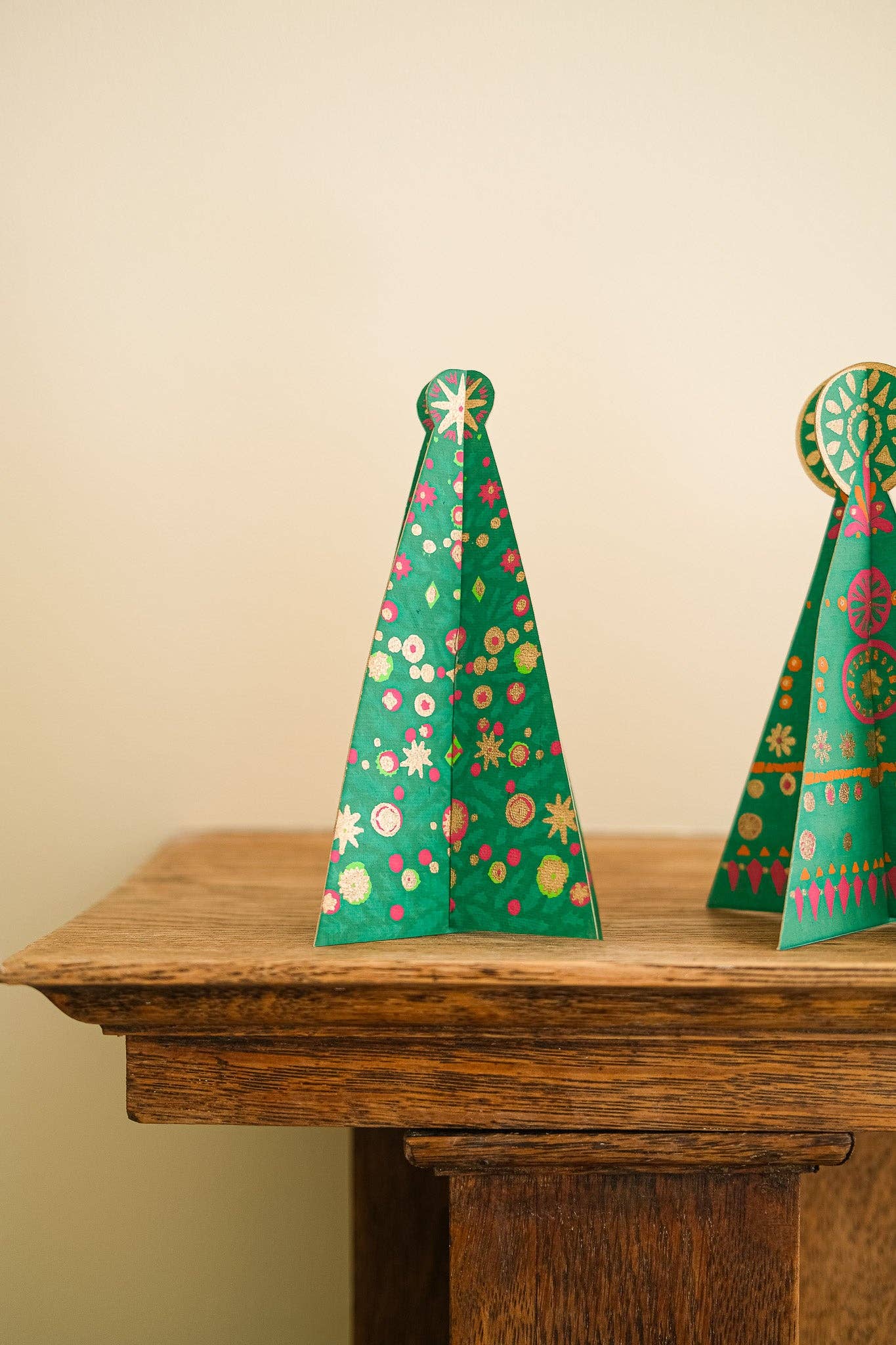 East End Press - Wholesale Christmas Decoration - UK/EU: Ornament Tree Greeting Card1