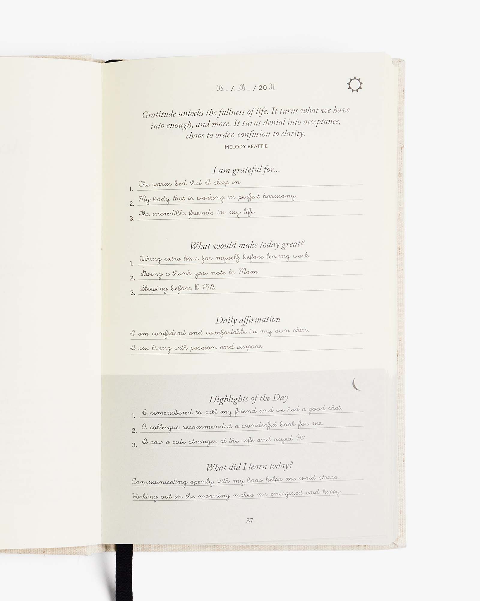 Intelligent Change - Wholesale Journal/Diary - The Five Minute Journal Mocha Raspberry | Exclusive Print2