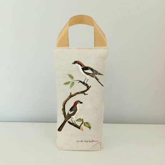 Een grote zak gevuld met gedroogde lavendel en speltkaf voor wholesale door DECORER