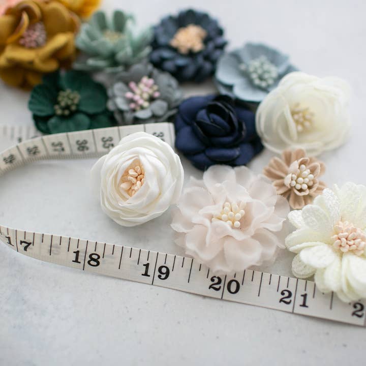 Indy Supply Co - Wholesale Craft Supplies - Miniature 3D Fabric Flower Craft Kit7