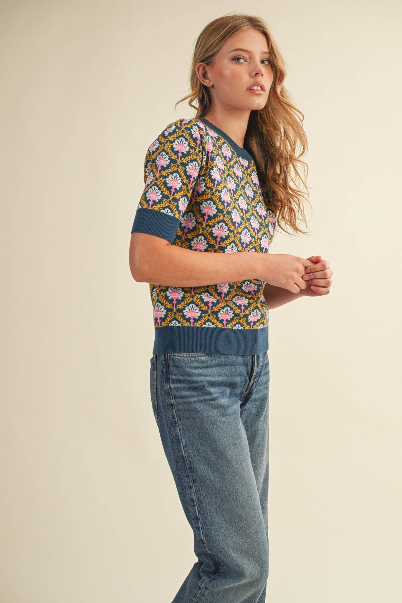 &MERCI - Wholesale Knit Sweater - Women's - FLORAL PATTERN SHORT SLEEVE SWEATER MSW1086011