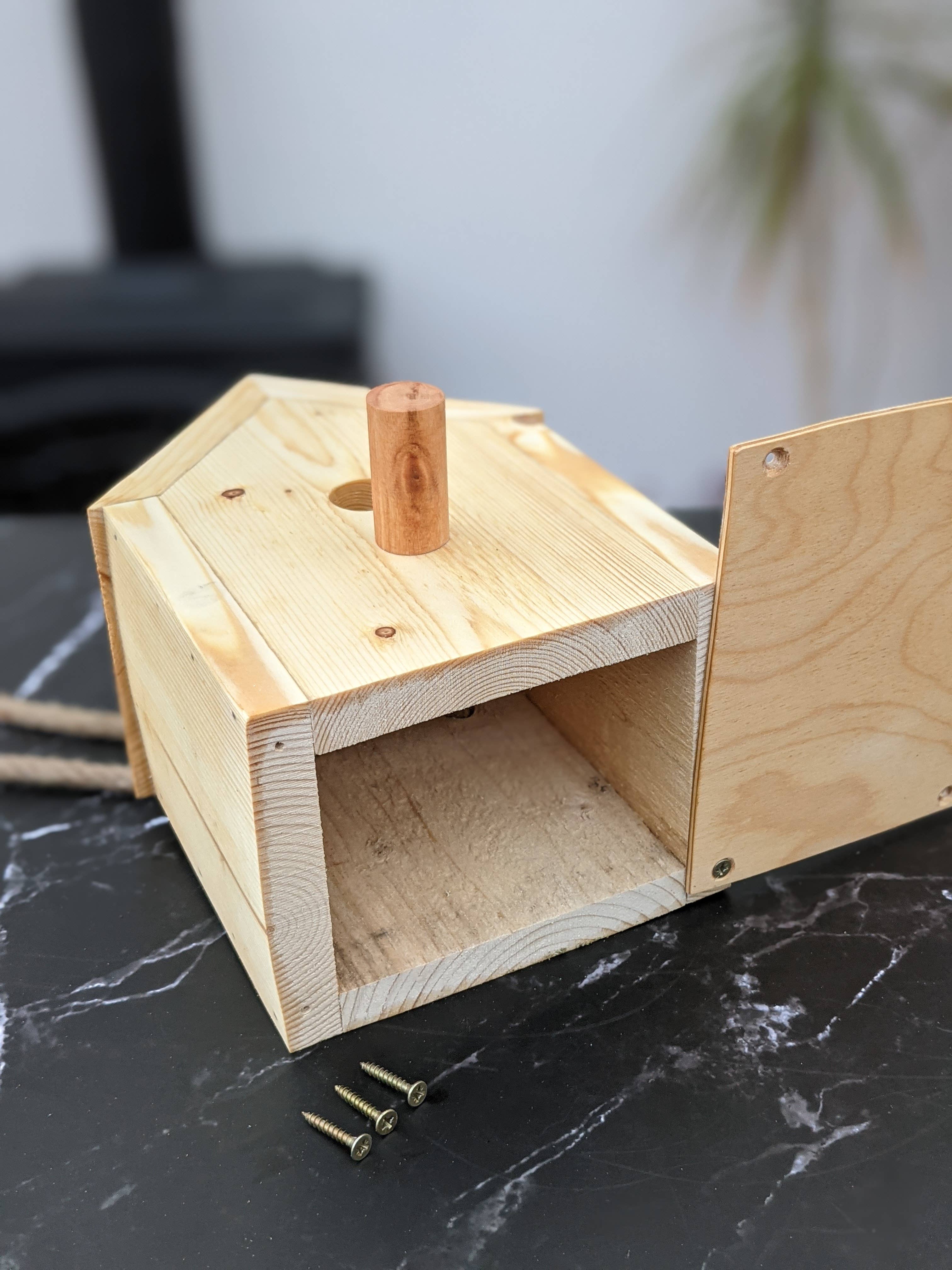 Vale Woodcraft - Wholesale Bird Feeder - Trial Collection 2 - Bird Feeders and Houses11