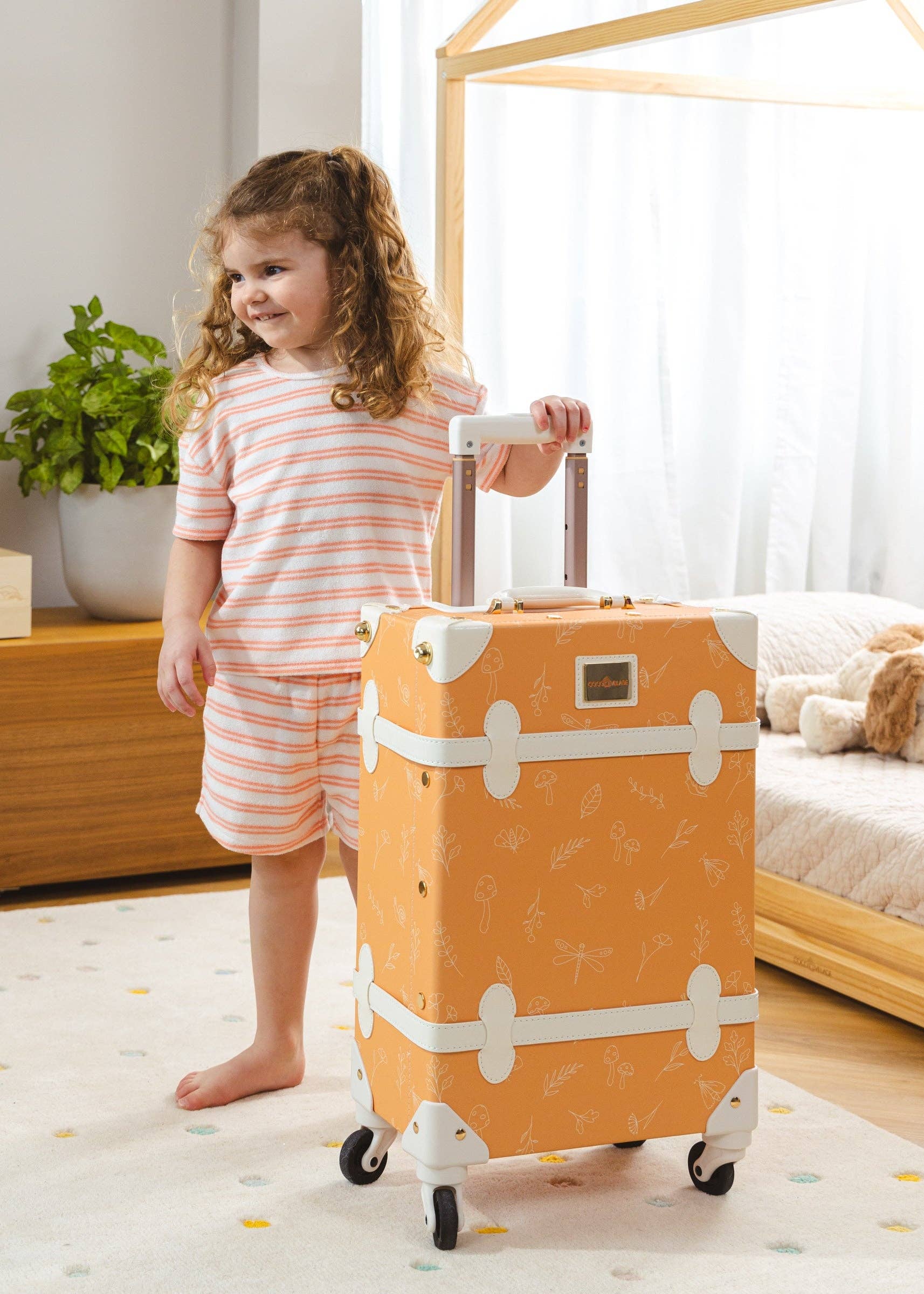 Coco Village - Wholesale Luggage - Kids - Vegan Leather Carry-On Suitcase - Nature3
