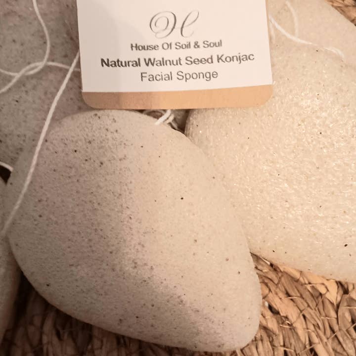 House Of Soil & Soul - Wholesale Facial Exfoliant/Scrub - Natural Crushed Walnut Seed Konjac Facial Sponge