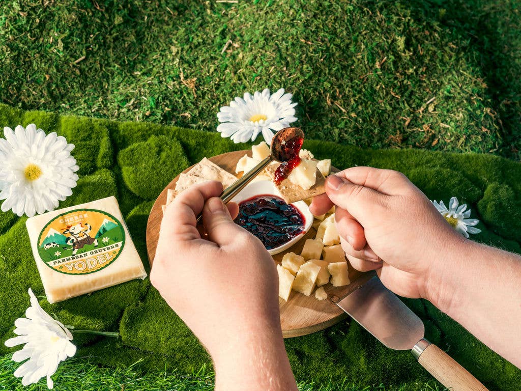 Cheese Brothers - Wholesale Cheese - Yodel Parmesan Gruyere2