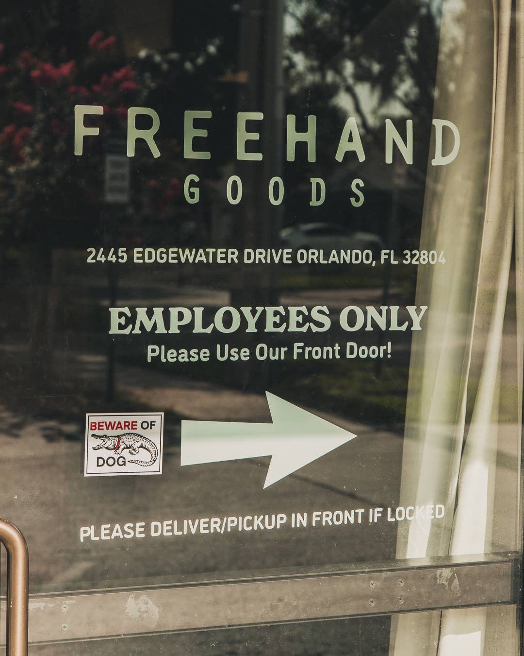 Freehand Goods - Wholesale Sticker - Beware of Dog Sticker3