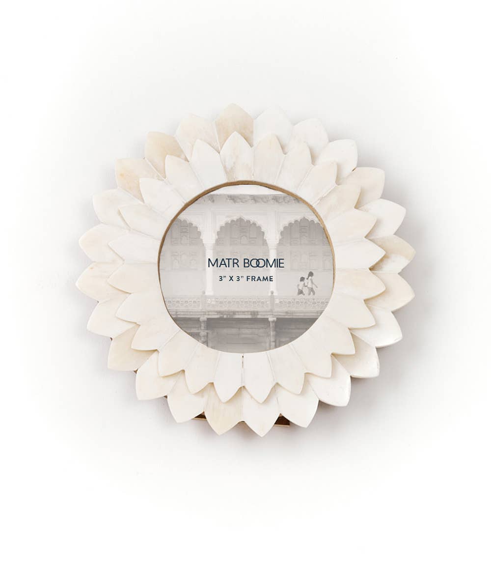 Matr Boomie Fair Trade - Wholesale Picture Frame - Amalesh Bloom 3x3 Cream Picture Frame - Carved Bone