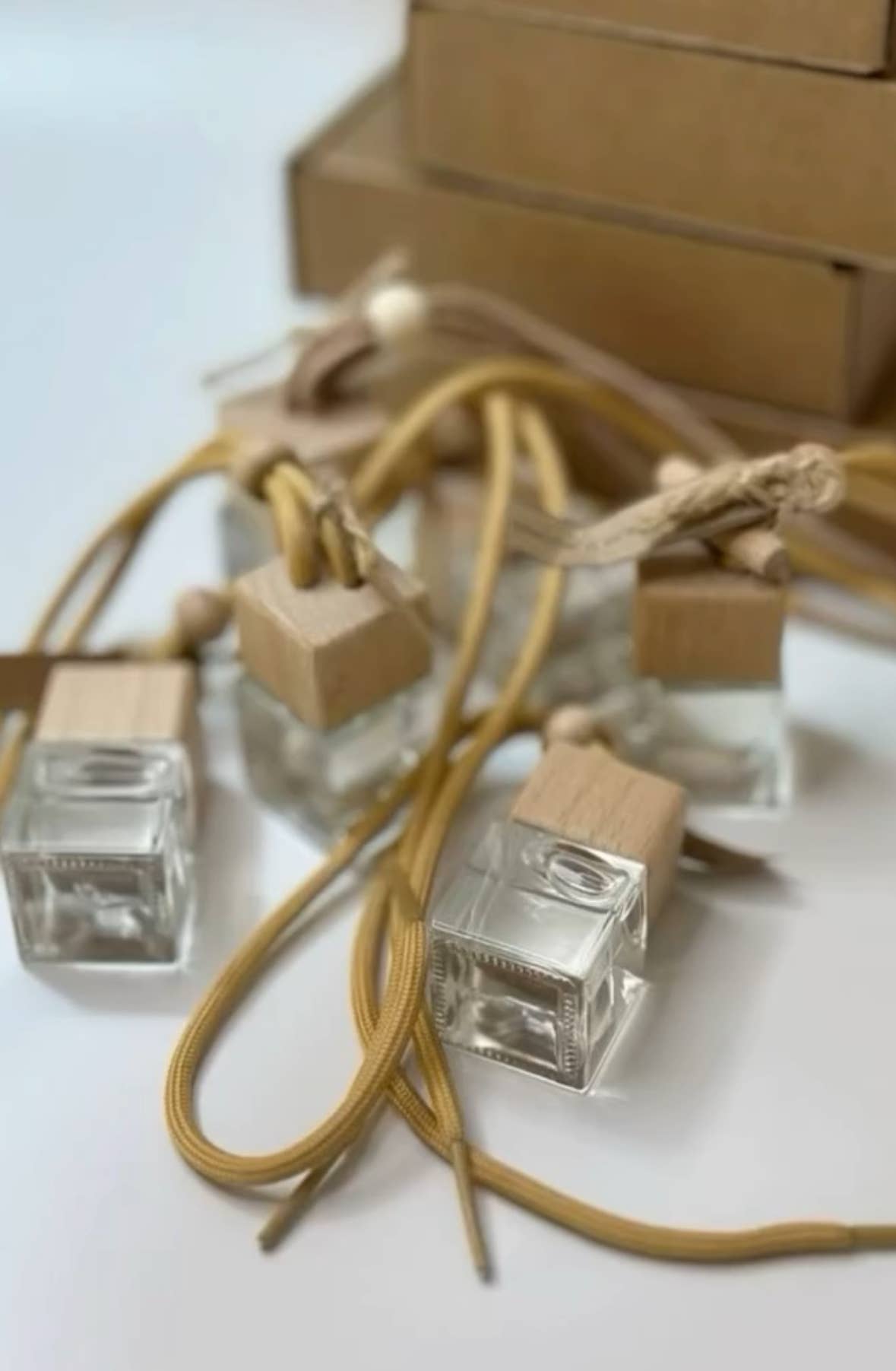 Magnolia Candle Company – wholesale Luftrenare för bil – Unisex – Hängande billuftrenare | Förfylld - 10 ml | White label8