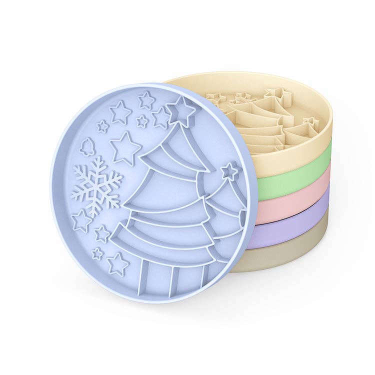 Wild n Fresh Treats – wholesale Pet food mat – Dog – Holiday Tree Grub Mat9