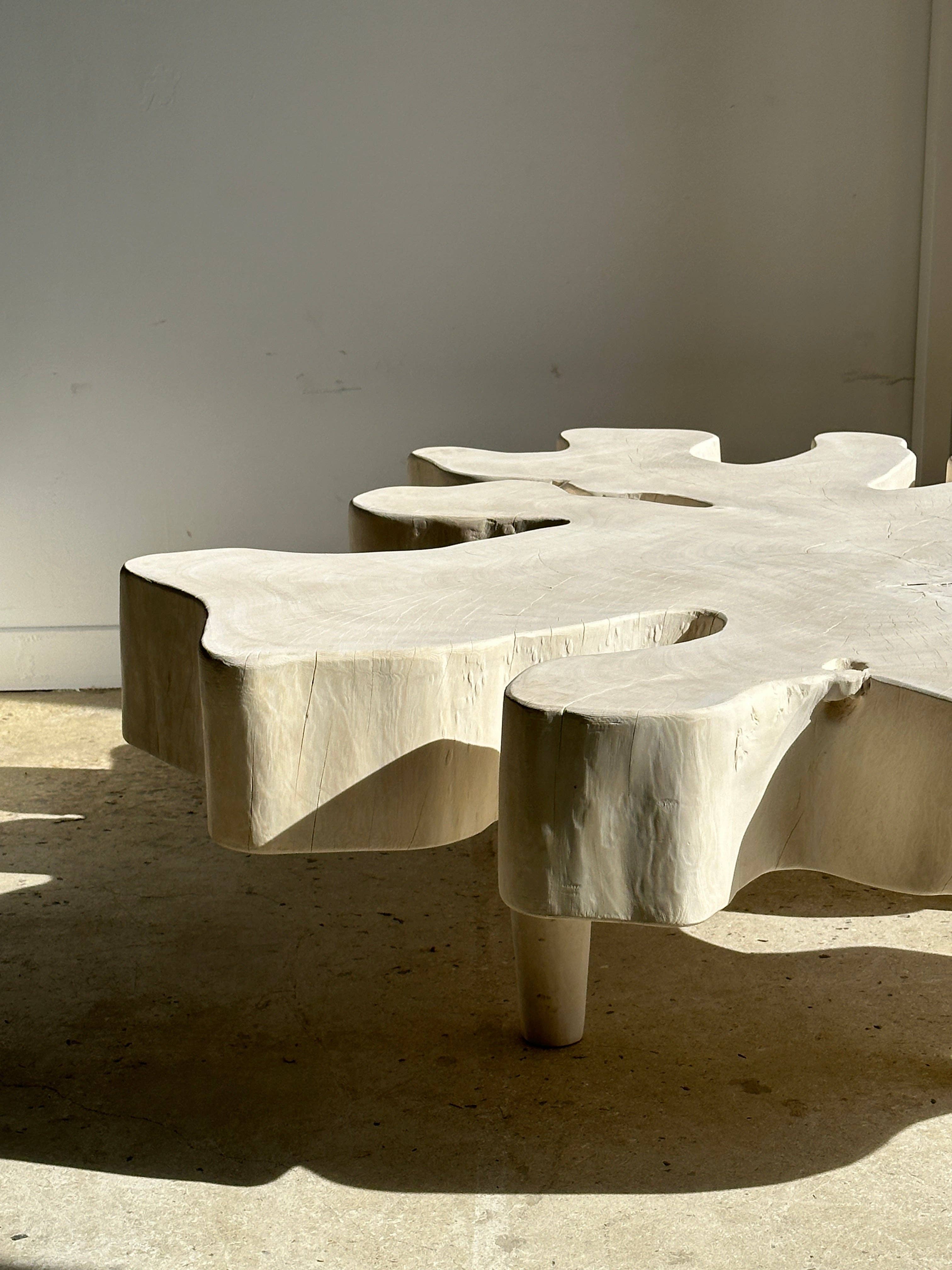 Office Objets - Wholesale Coffee Table - Very large coffee table in bleached mango wood with organic top D:140cm18