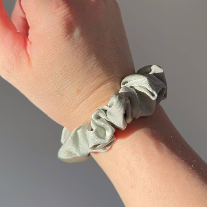 Love Attack - Wholesale Scrunchie - Women’s - Small Satin Scrunchies25