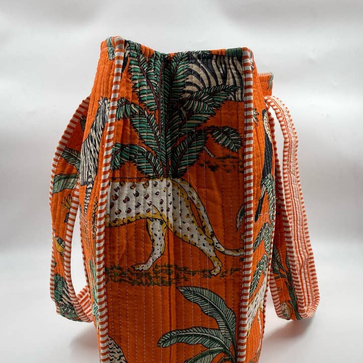 Funky Yak Ltd - Vendita all'ingrosso Borsa tote - Donna - Borsa Tote Reversibile Boho Animale Trapuntata Kantha in 100% Cotone1
