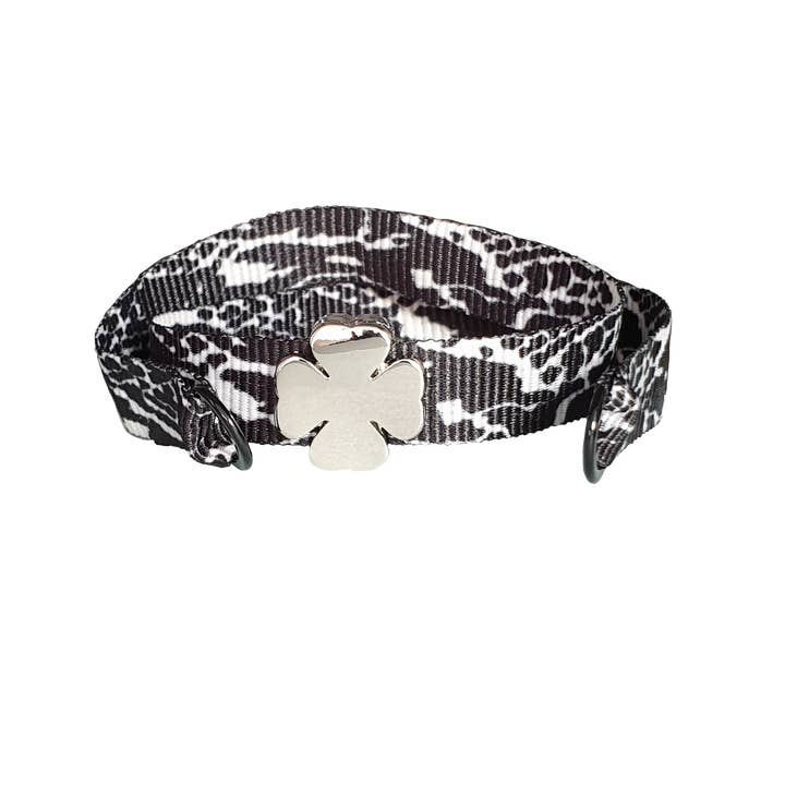 BRACELET PYTHON TRÈFLE À QUATRE FEUILLES EN PALLADIUM pour la vente par Smartever Srl