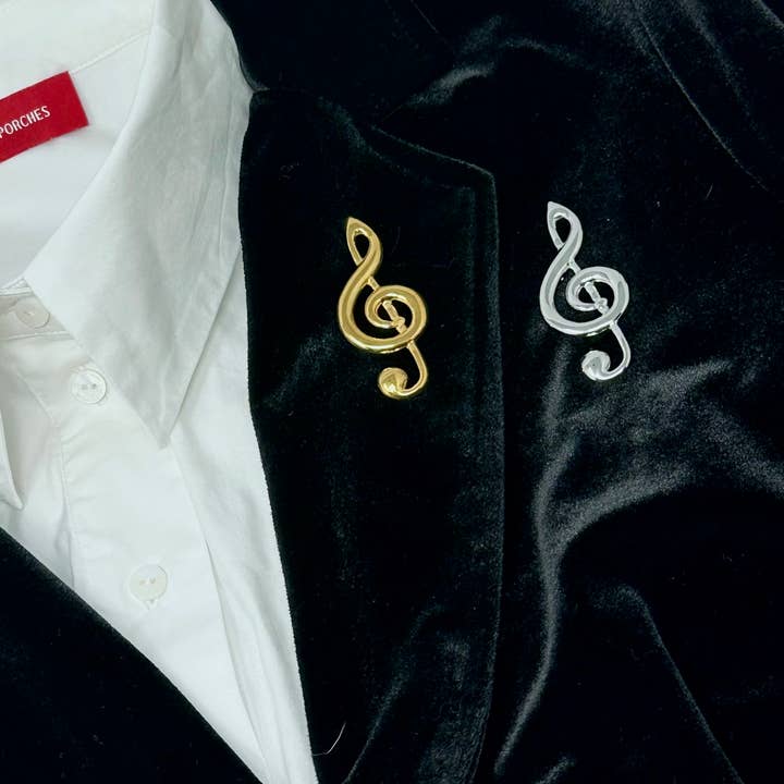 Musical Note Treble Clef brooch for wholesale by Lovethelinks Ltd