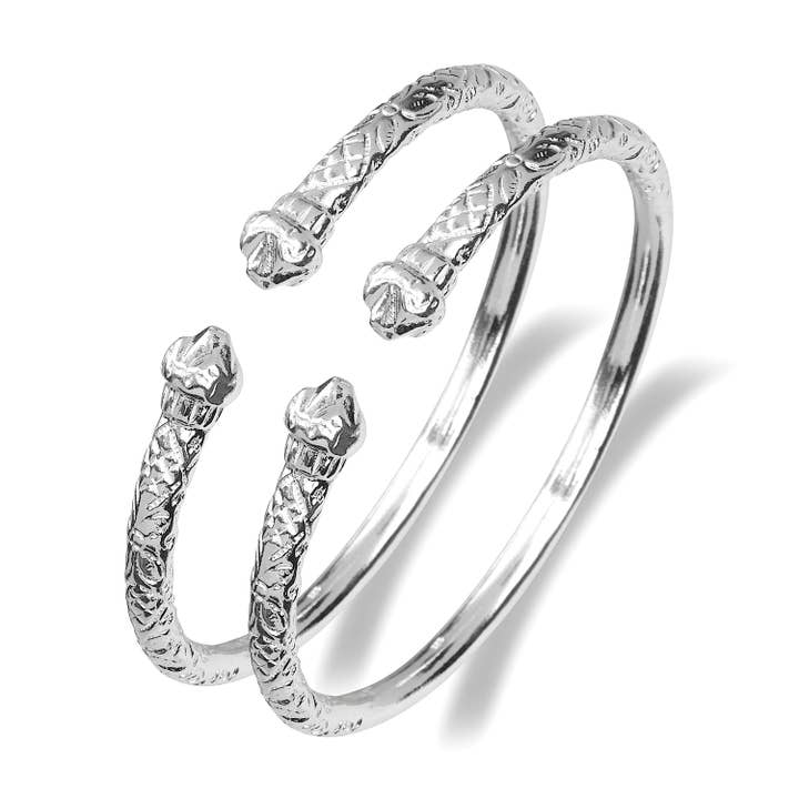 Mejor Joyería Pulseras de Plata de Ley Sólida .925 de las Indias Occidentales con Extremos Puntiagudos Elegantes, 1 par para venta al por mayor de Better Jewelry