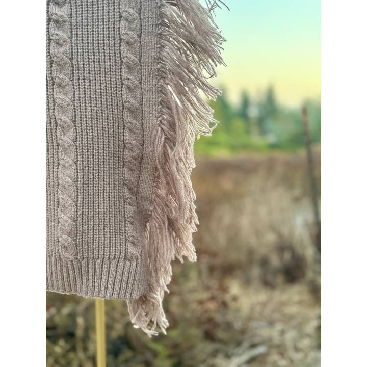 Justin & Taylor - Wholesale Poncho - Dames - Cider || Crop Top Poncho met Kwastjesrand1