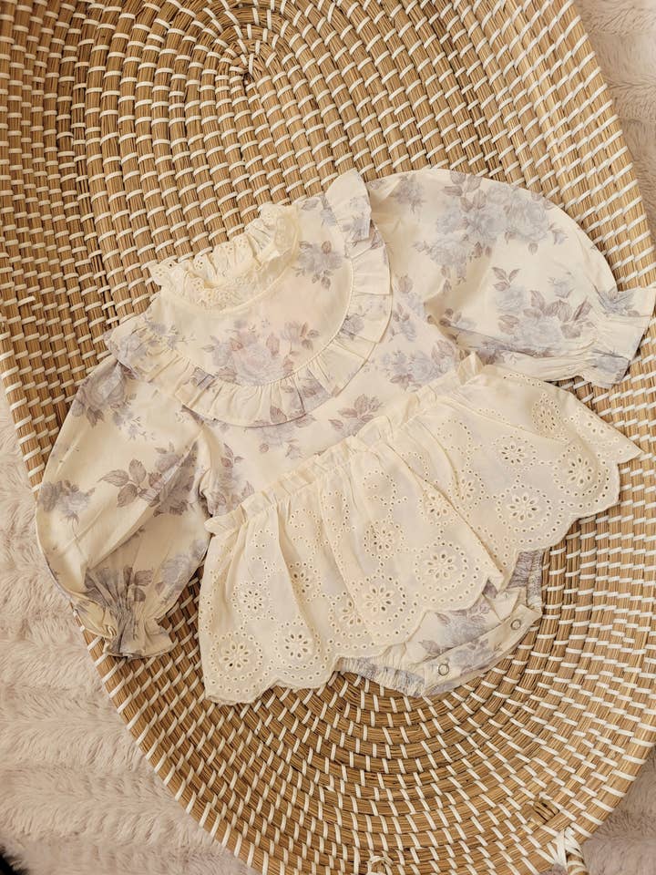 Valerie Romper (Jenny Bebe) for wholesale by Nunubebe