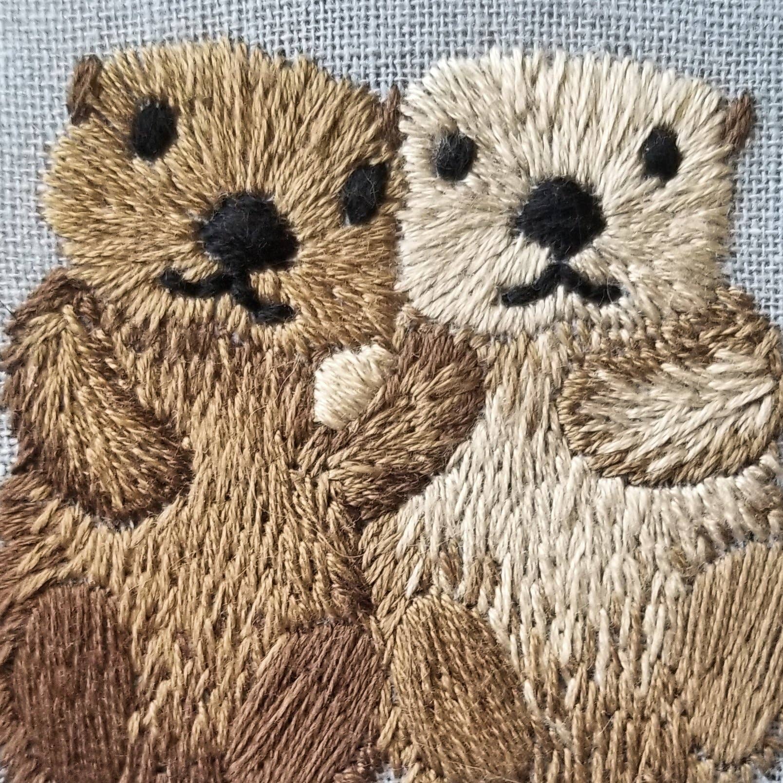 Jessica Long Embroidery - Wholesale Embroidery/Cross Stitch Supplies - Otterly Adorable Embroidery Kit4