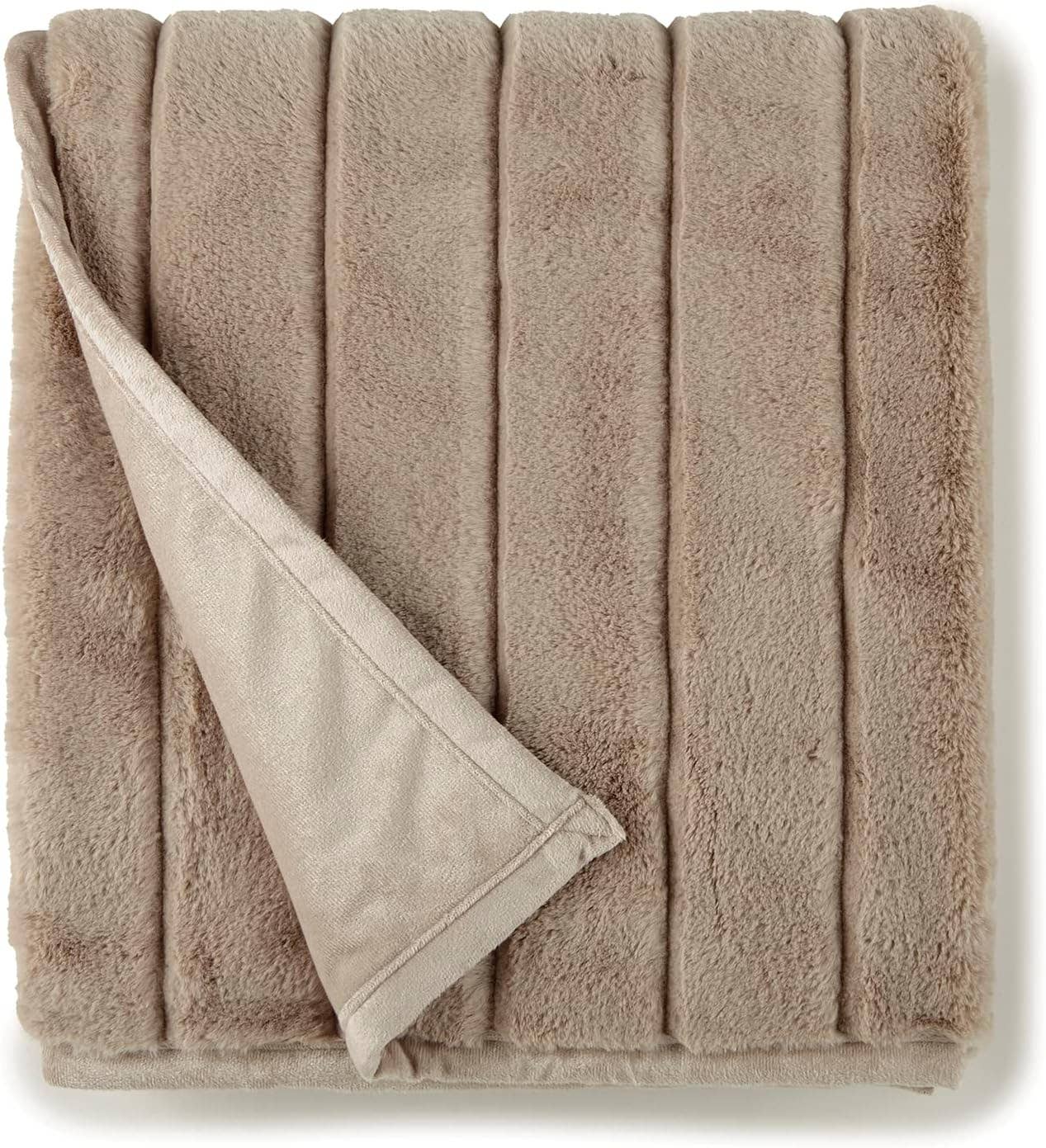 Crafted by Catherine - Wholesale Throw Blanket - Channel Cut Faux Rabbit Fur Throw 50" x 60"11