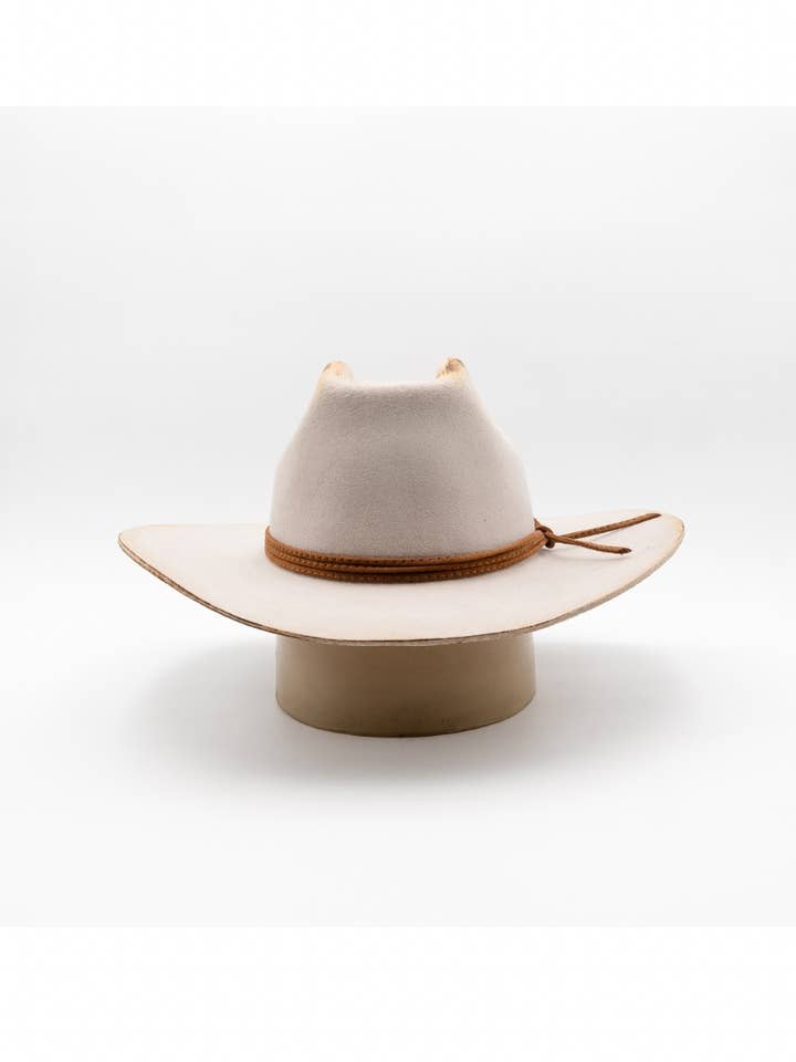 Western cowboy hat for wholesale by Alberly USA