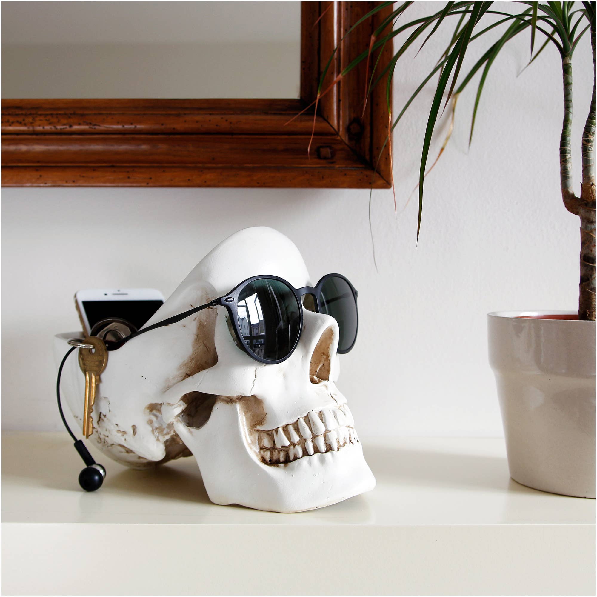 SUCK UK Ltd - USA - Vente Décorations de table - Skull Tidy - Blanc6