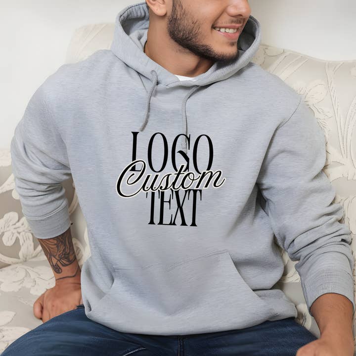 Hoodie Personalizado – Adicione o Seu Texto ou Logótipo Personalizado por atacado de TheWorldOfMYes