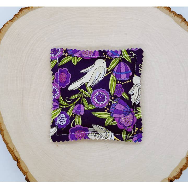 Wellness & Oils - Wholesale Sachet - Gift Set - 2 Lavender Eucalyptus Sachets with Essential Oils