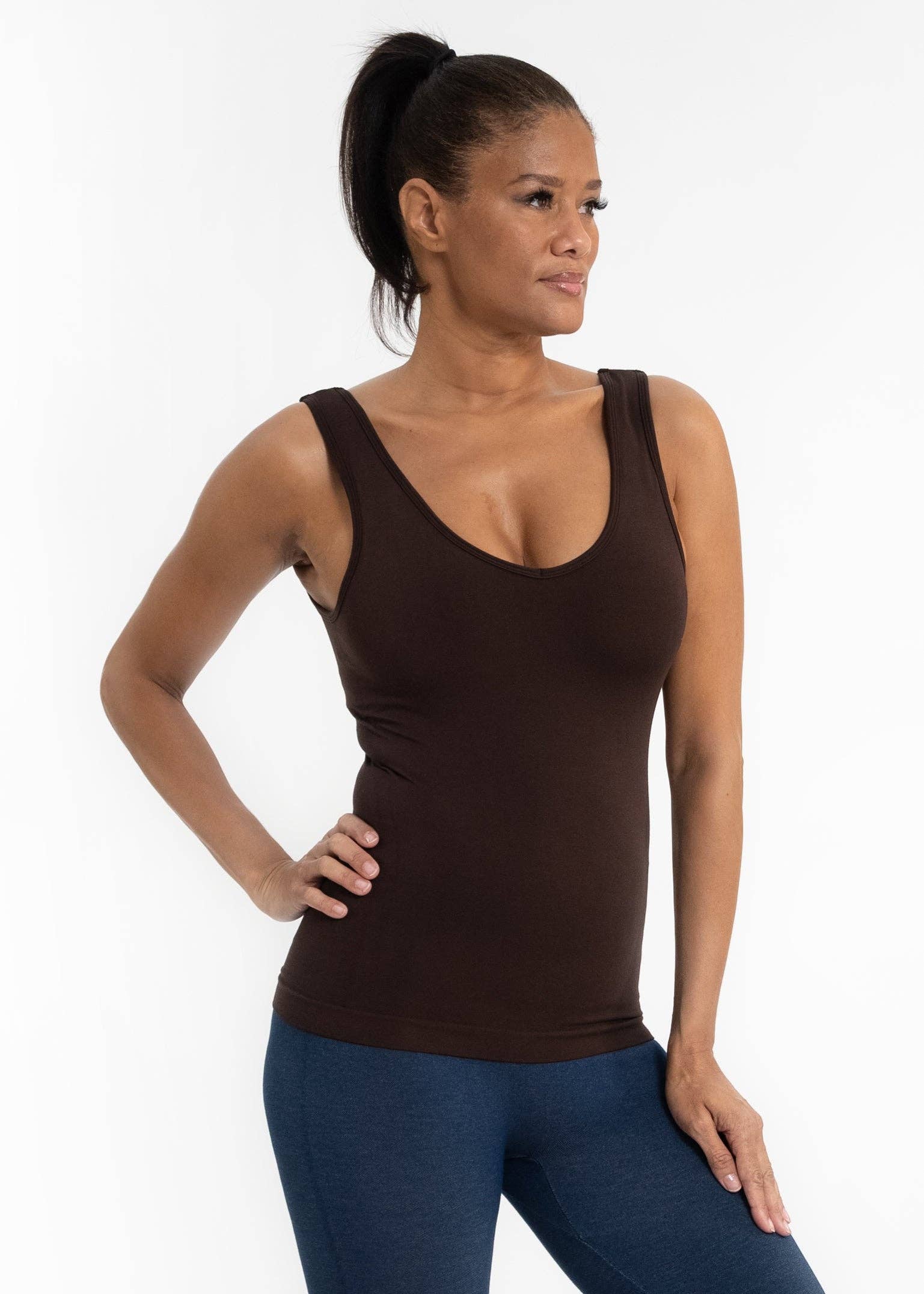 ELIETIAN - Wholesale Tank Top - Women's - Built-In-Bra Tank62