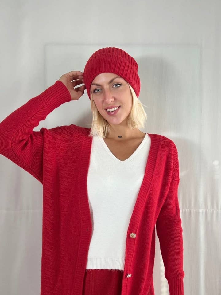 Large Ribbed Knit Hat for wholesale by C'MELODIE