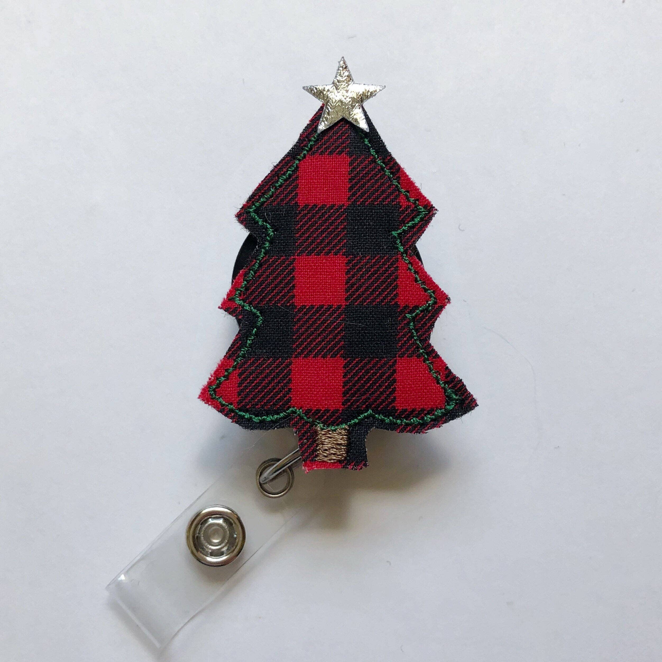 Amanda Rose Thread Co - Wholesale Badge-accessoire - Dames - Glitter Kerstboom Badge Reel – Feestelijke & Functionele Vakantieaccessoire2