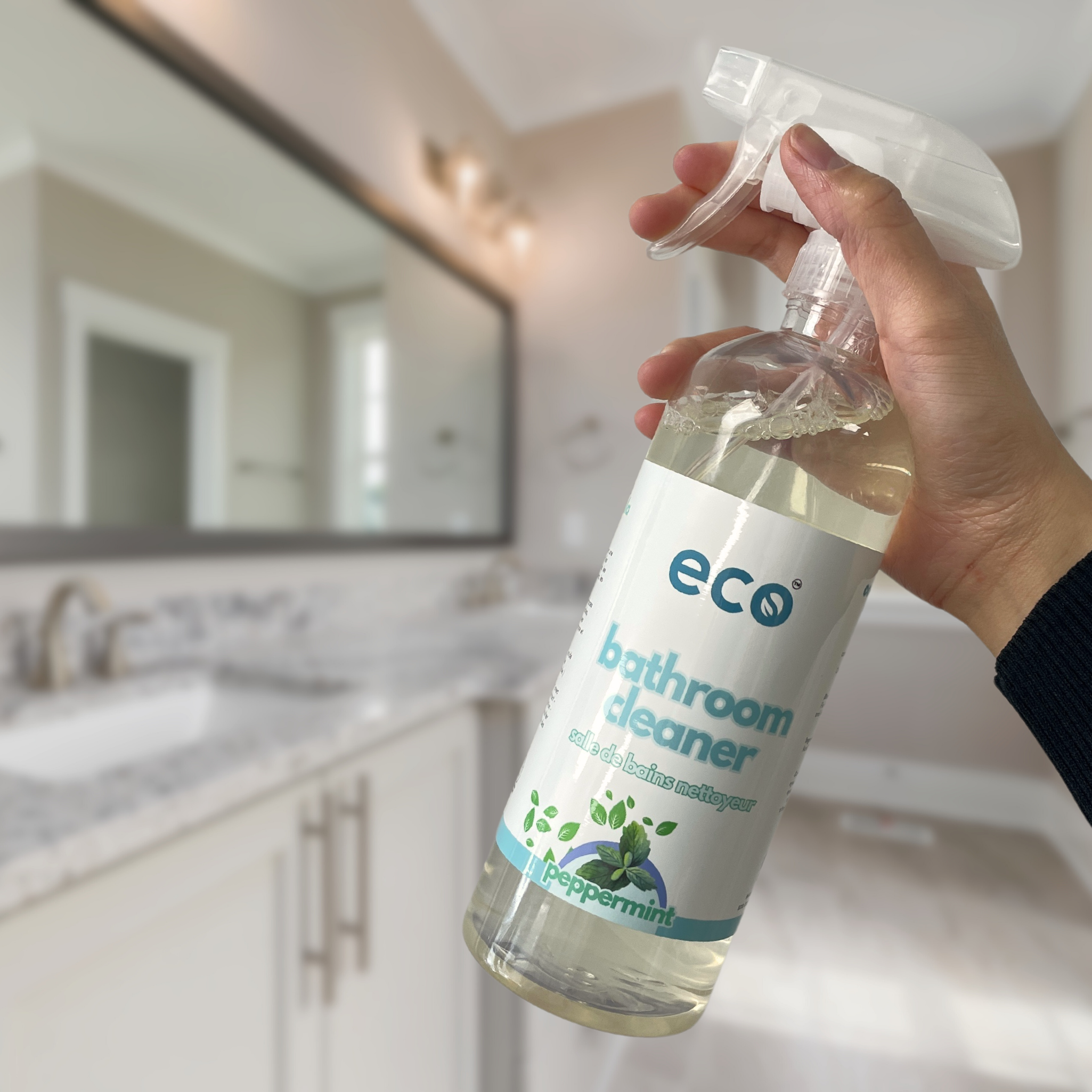 Eco Company - Wholesale Shower Cleaner - Bathroom Cleaner - Peppermint (1 Gallon / 4L)1