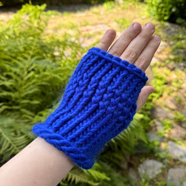 100% Merino wool hand knitted gloves - fingerless gloves for wholesale by The Dorothy Days