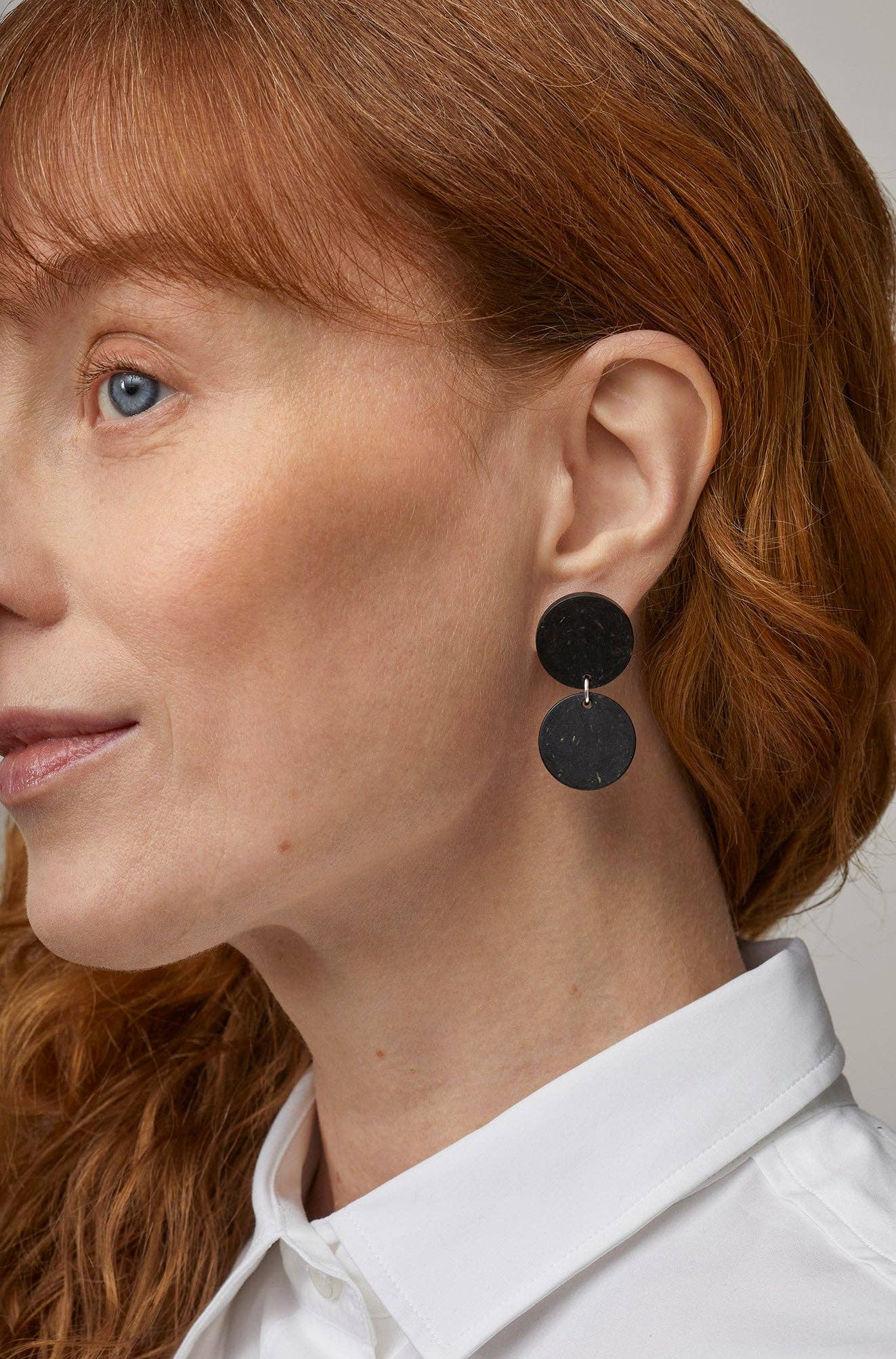 GRANITO CALDO ORECCHINI A POIS No.2, Granito caldo in vendita all'ingrosso su Faire0