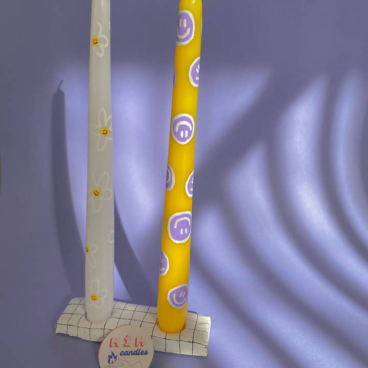Mim Candles and Ceramics - Wholesale Tapered Candle/Candlestick - Handpainted Smile Daisy Taper Candle