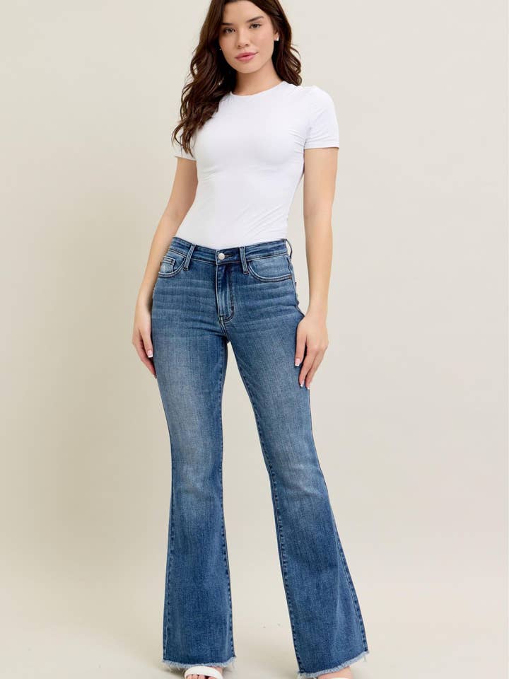 Watermelon Apparel – wholesale Jeans - Dam – Judy Blue Mid Rise Vintage Fray Hem Flare5