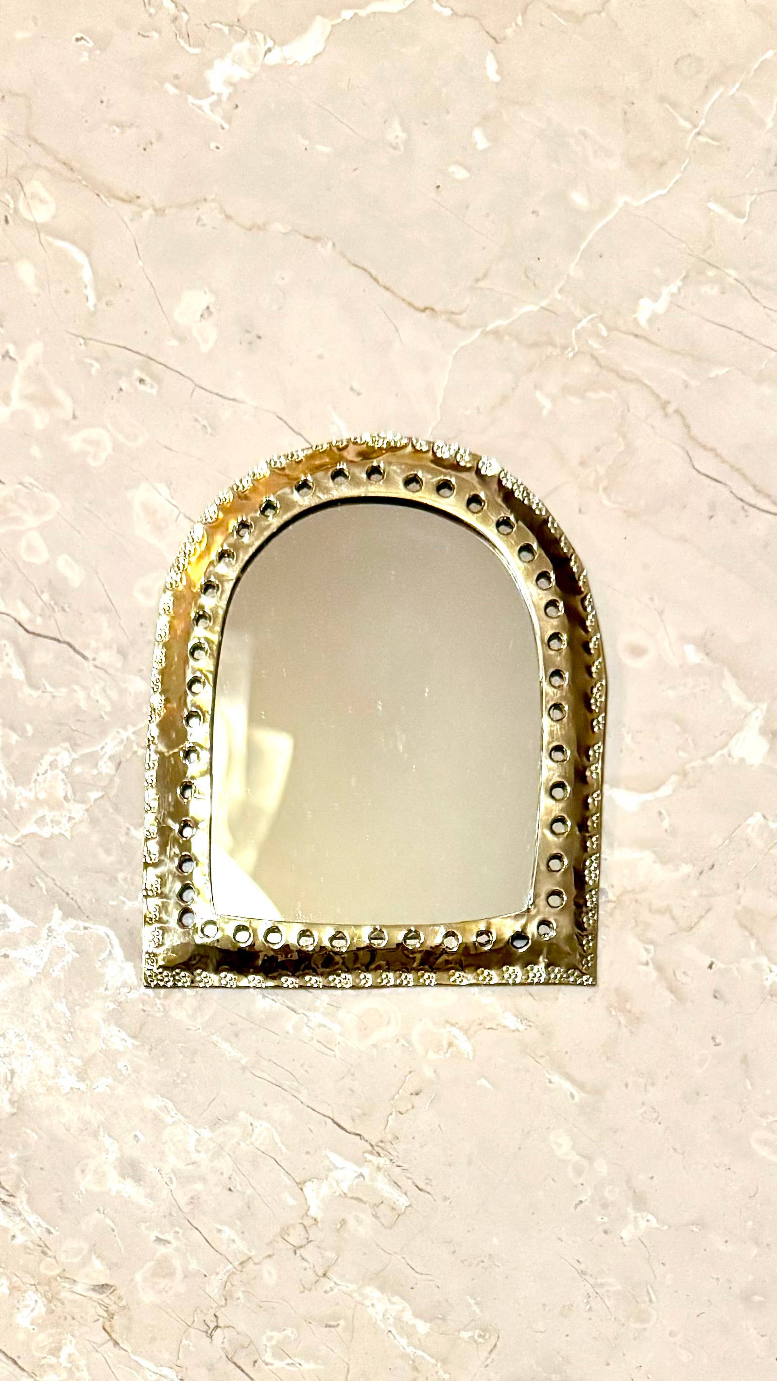 romeda - Wholesale Wall Mirror - Gold decorative mirrors, Brass wall decorative mirror0