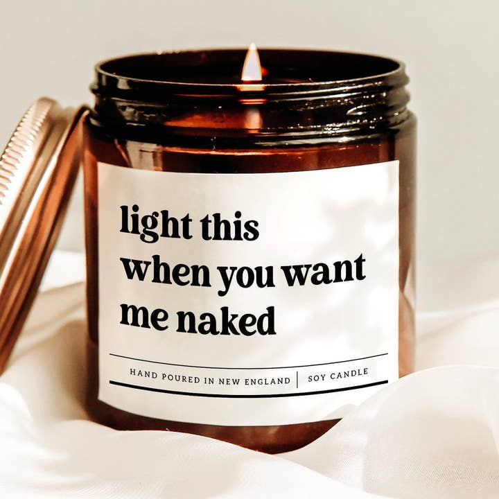 Candela Divertente per Adulti, Regalo Birichino, Cera di Soia, Barattolo d'Ambra per la vendita all'ingrosso da parte di Scently Moments